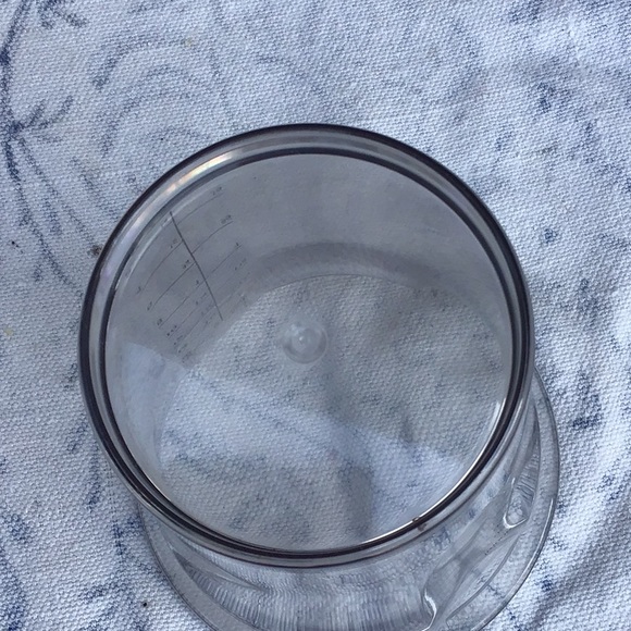 Cuisinart Measuring Cup - Picture 4 of 4